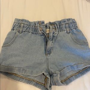 Pacsun mom shorts!